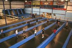 spring-loaded - San Antonio Aquarium